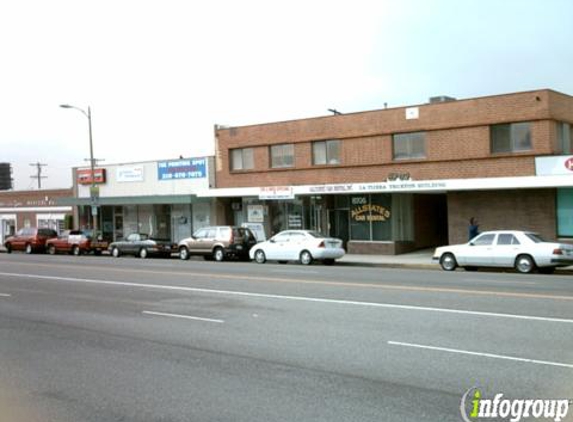 Incognito Barber Shop & Salon - Los Angeles, CA