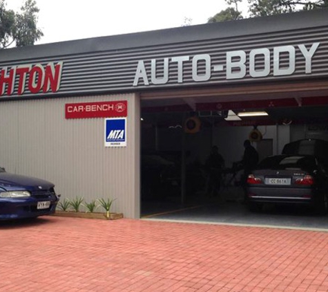 Houghton Auto Body - Houghton, SA
