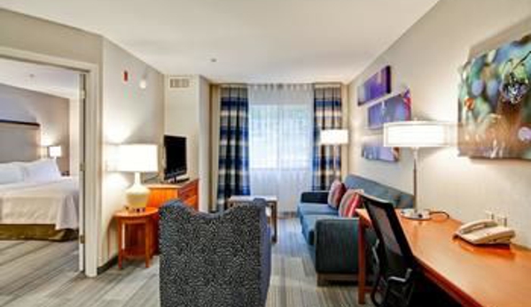 Homewood Suites by Hilton Stratford - Stratford, CT