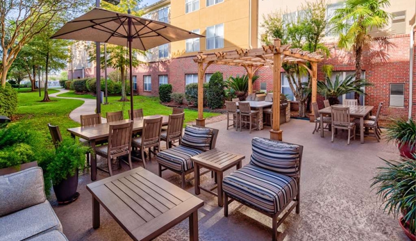 Homewood Suites by Hilton Baton Rouge - Baton Rouge, LA