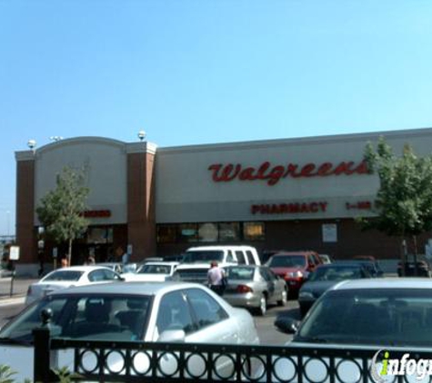 Walgreens - Chicago, IL