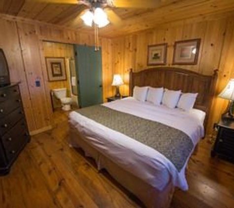 Cabins At Green Mountain - Branson, MO