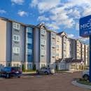 Microtel Inn & Suites by Wyndham South Hill - Hotels