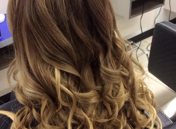 Hair To Impress - Lisarow, NSW