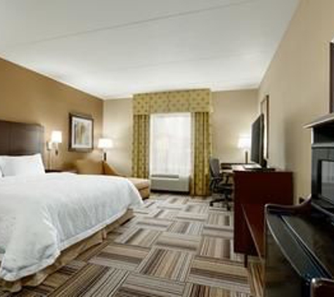 Hampton Inn Knoxville-East - Knoxville, TN