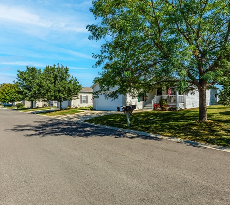 Rainbow Lake Manor - Bristol, WI