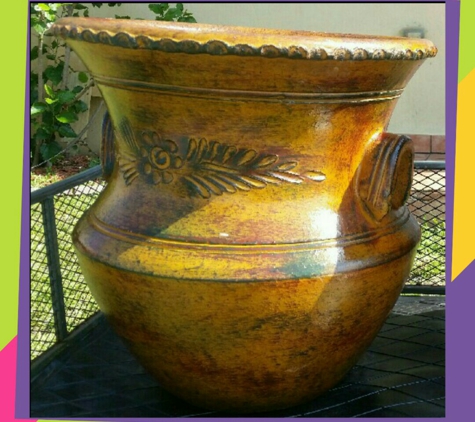 Mexican craft and pottery - Hialeah, FL