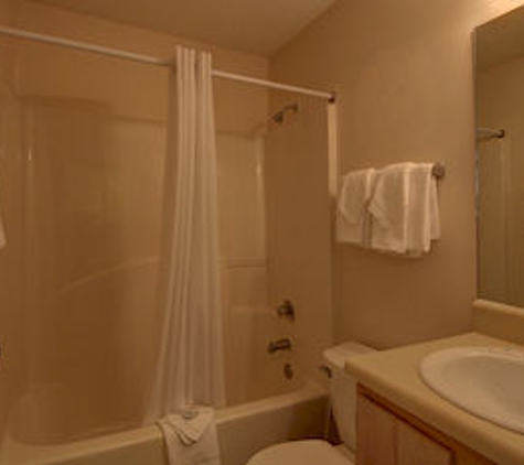 InTown Suites - Suwanee, GA