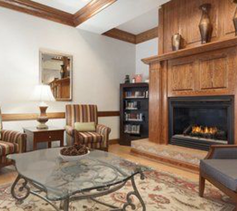 Country Inns & Suites - Billings, MT