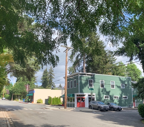 Medina Grocery Store - Medina, WA