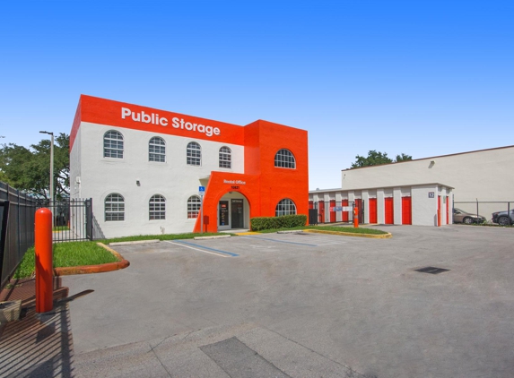 Public Storage - Miami, FL