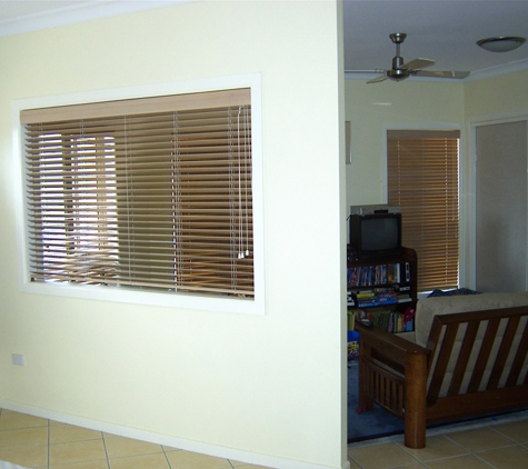 Central Coast Screens - Barmaryee, QLD