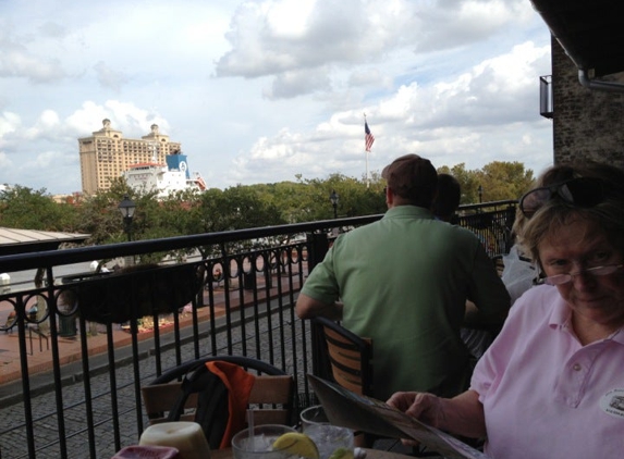 Tubby's Seafood - Savannah, GA