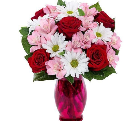 Hirt's Flowers Inc - Strongsville, OH