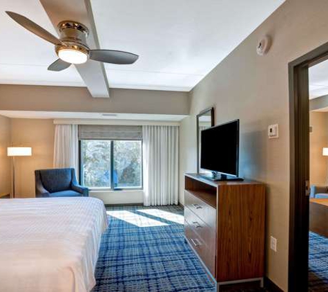 Homewood Suites by Hilton Boston Brookline-Longwood Medical - Brookline, MA