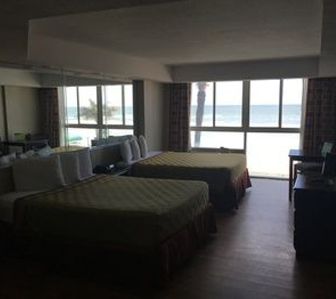 Boardwalk Inn & Suites Daytona Beach - Daytona Beach, FL
