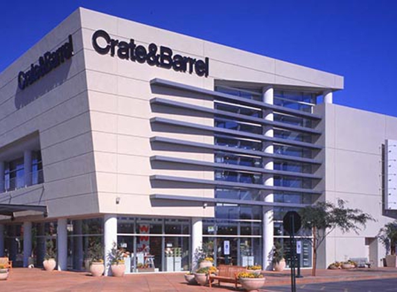 Crate & Barrel - Scottsdale, AZ