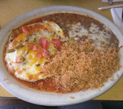 Chiquita Bonita - Pasadena, CA. Huevos ranchero