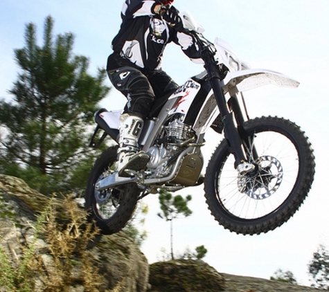 AJP Motorcycles, Enduros, Dirt Bikes, Golden Tyre Dealer - West Chester, PA