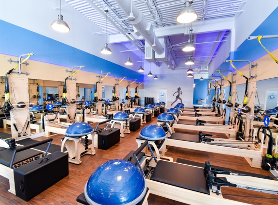 Club Pilates - Friendswood, TX