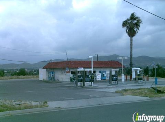 Jurupa Dairy & Gas - Riverside, CA