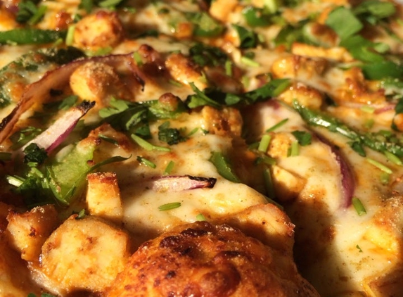 Desi Pizza Curry on Crust - Canton, MI