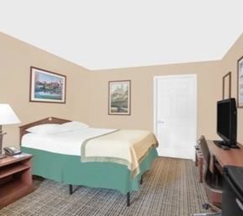 Baymont Inn & Suites - Roanoke Rapids, NC