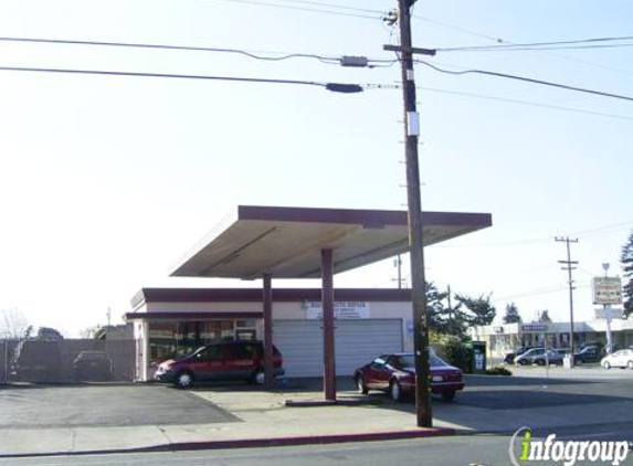 Hoang's Auto Care - Hayward, CA