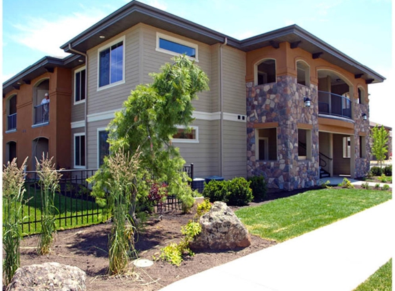 Red Tail Luxury Apartments - Meridian, ID