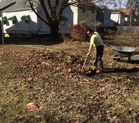 Crawford & Family Lawncare and Landscaping - Columbus, OH