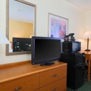 Fairfield Inn & Suites - Hotels