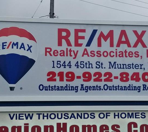 Re/Max Realty Assoc. - Munster, IN