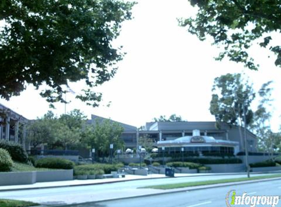 Eye Contact Optometry - Irvine, CA