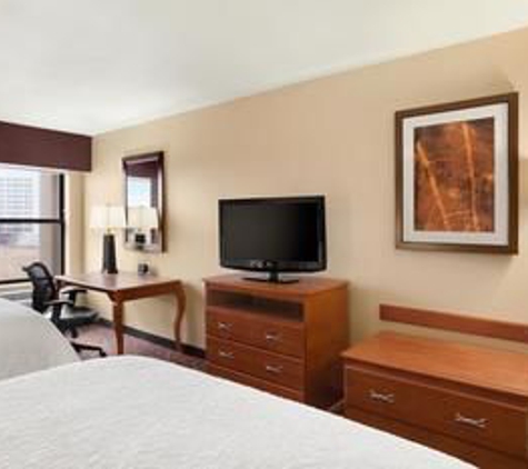 Hampton Inn Wichita-East - Wichita, KS