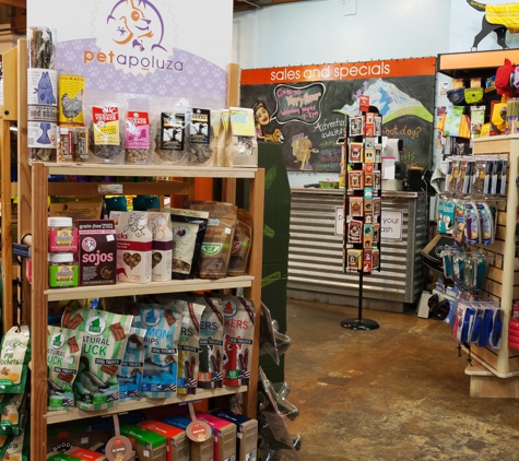 Petapoluza Pet Supply and Grooming - Seattle, WA