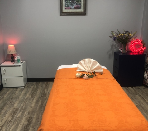 Diamond Flash Spa - Fairfax, VA