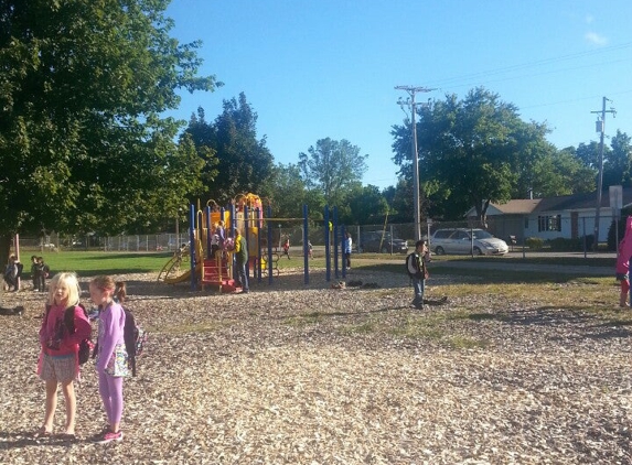 Washington Elementary School - Stevens Point, WI