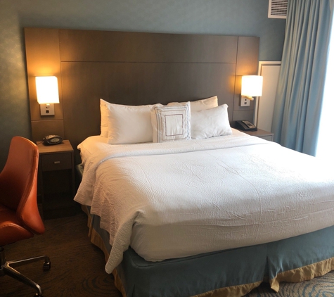 Courtyard by Marriott - New York, NY