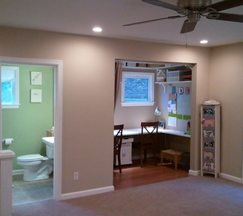 Handyman Pro - Frankfort, KY. Home Office Design & Installation (1)