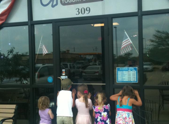 Spirels Yogurt Delites - South Elgin, IL