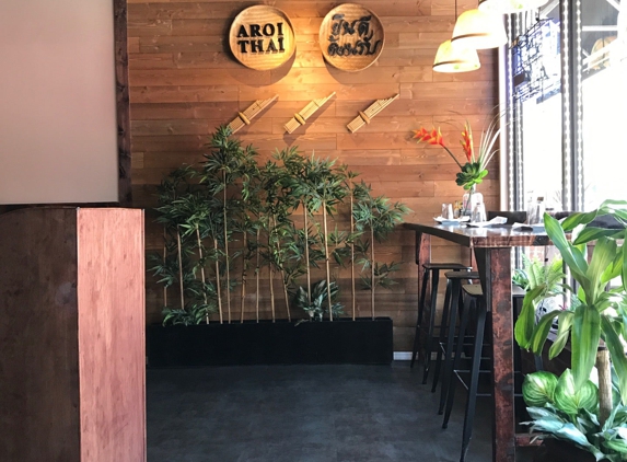 Aroi Thai - Jacksonville, FL