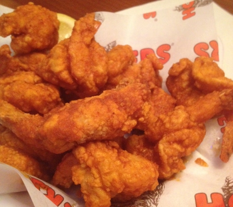 Hooters - Melrose Park, IL