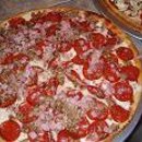 Yordana's Pizza & Pasta - Pizza