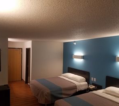 Motel 6 - Indianapolis, IN