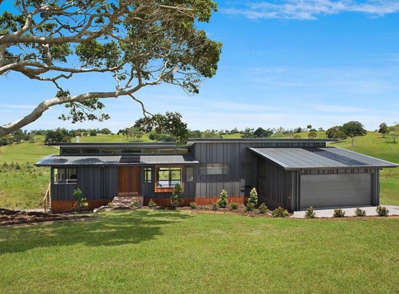 J.James Painting Contractor - Caloundra West, QLD. overall fantastic we are impressed by the paint work and finish