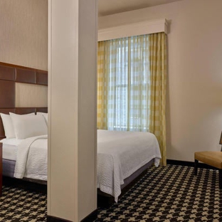 Courtyard by Marriott - Denver, CO