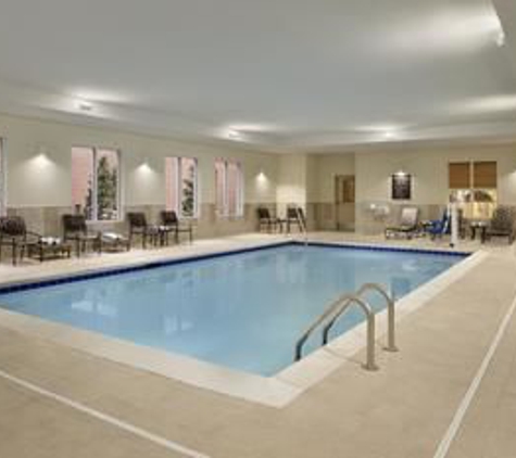 Homewood Suites by Hilton Kalamazoo-Portage - Portage, MI