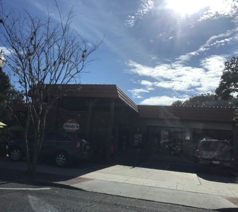 Tasty's Fresh Burgers & Fries - Fernandina Beach, FL