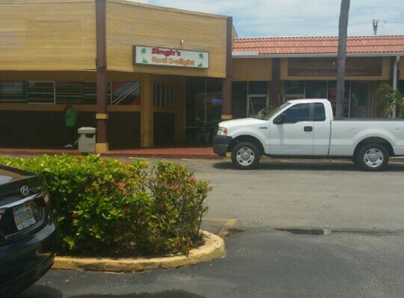 Singh`s Roti Delight - Lauderdale Lakes, FL