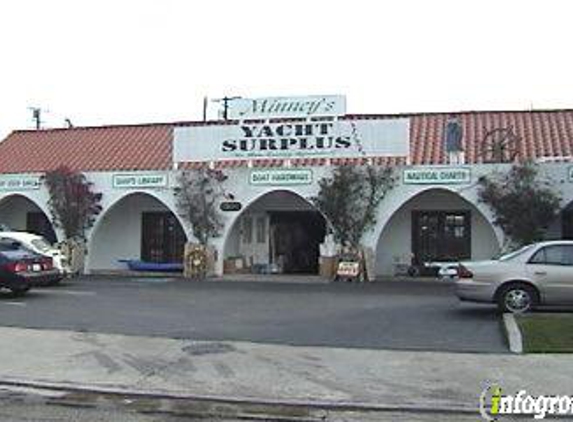 Minney's Yacht Surplus - Costa Mesa, CA